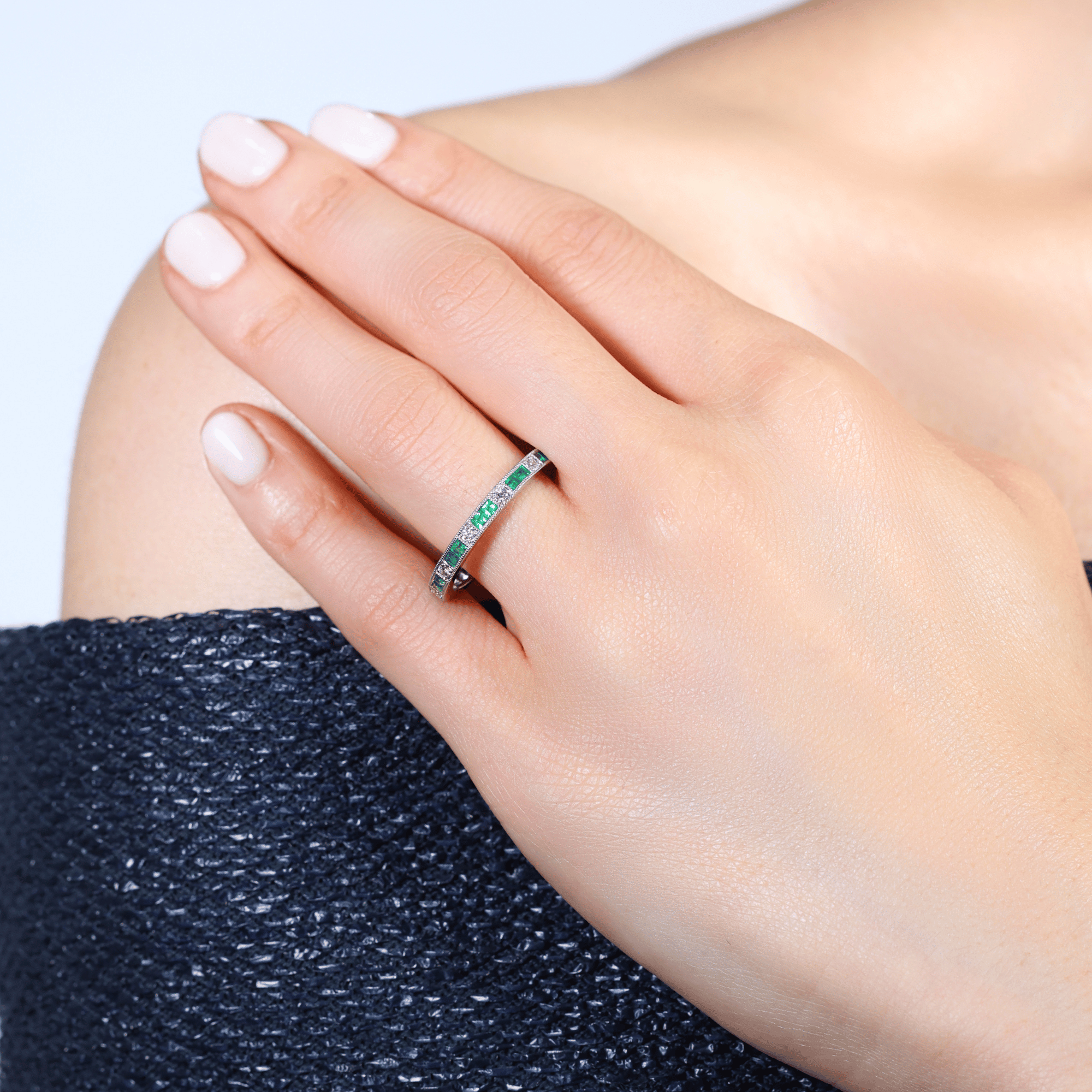 R1404_Emerald & carré-cut diamond Ring