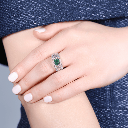 R1543_Manhattan Collection Cushion Cut Green Tourmaline & Diamond Ring